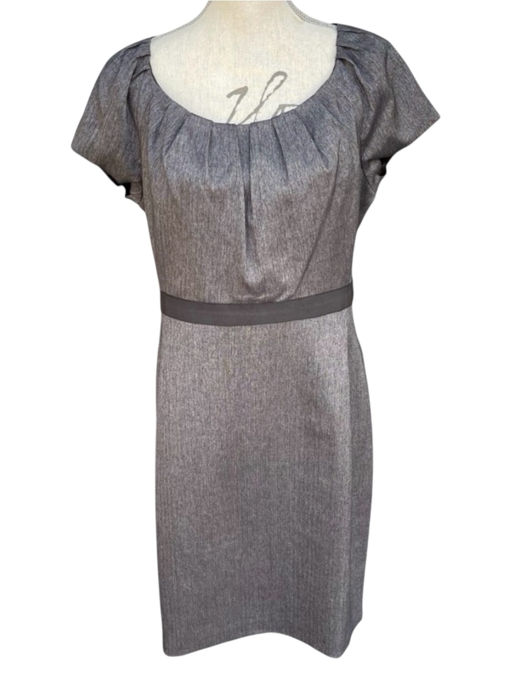 Tahari Grey Pleated Scoop Neck Cap Sleeve Ribbon Waist Sheath Midi Dress (12)
